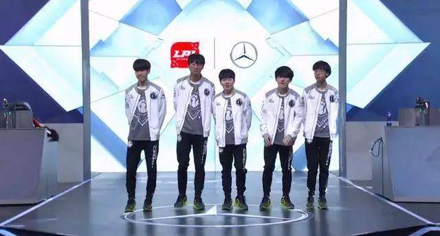 包含Ning连续七场比赛得分超过大胜,勇士挑战极限!的词条 包含Ning连续七场比赛得分超过大胜,勇士挑战极限!的词条