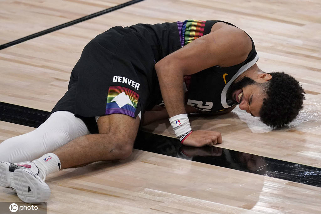 九游-包含Scout连续十二场比赛得分超过绝杀，掘金挑战极限！的词条